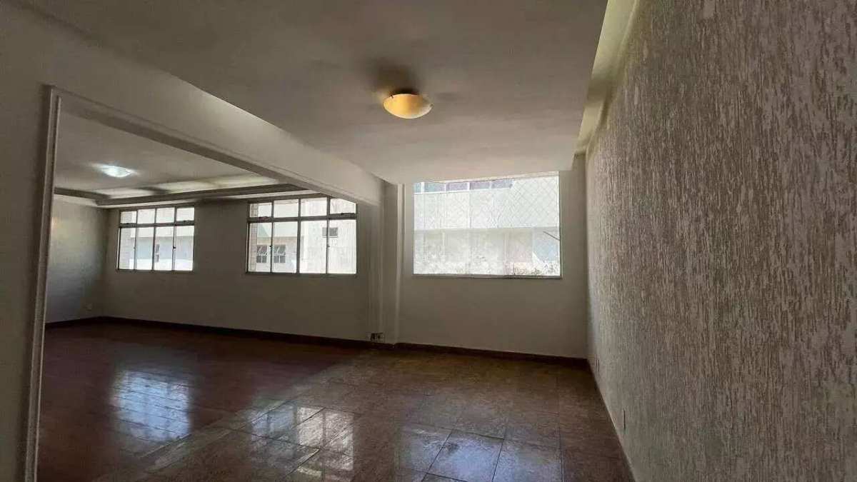 Cobertura à venda com 4 quartos - Lourdes,Belo Horizonte